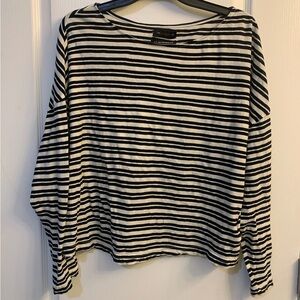 Urban Outfitters Black White Striped Long Sleeve Loose Fit Boxy Oversized Tee S